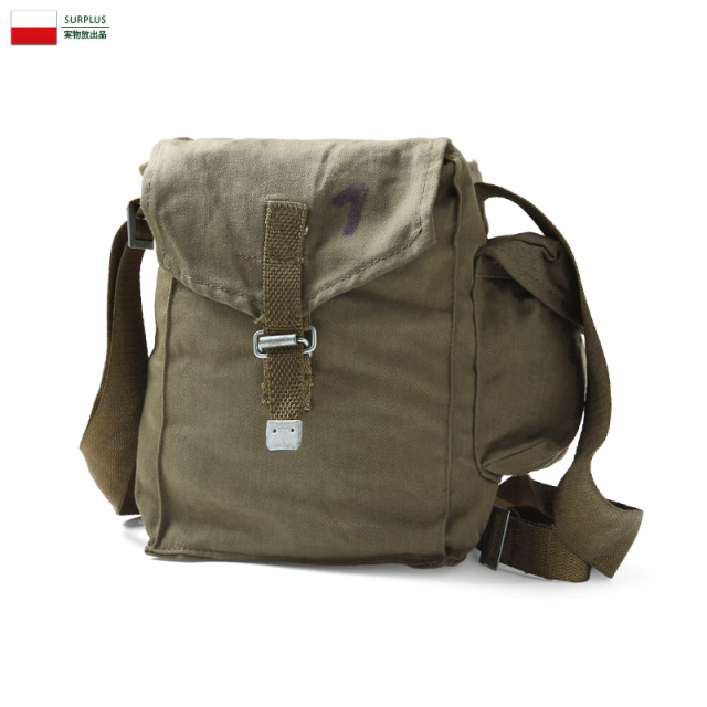 ☆今だけ15%OFF☆実物 新品 ポーランド軍 MC-1用 ガスマスクバッグ OLIVE 軍放出品 ミリタリーファッション【キャンペーン対象外】【T】