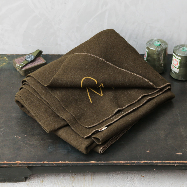 ☆今だけ15%OFF☆実物 新品 デッドストック フランス軍 ヴィンテージ ヘビーウエイトウール ブランケット【キャンペーン対象外】【I】ミリタリー