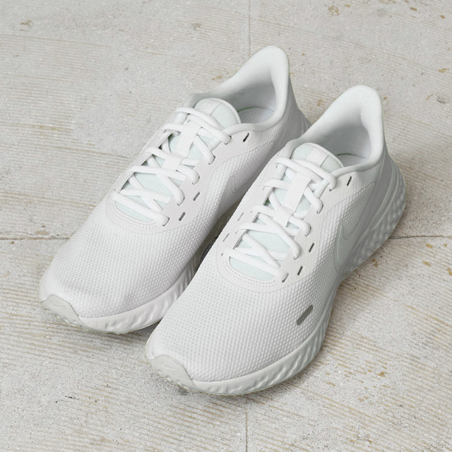 新品 NIKE ナイキ社製 スポーツシューズ レボリューション5【キャンペーン対象外】【I】ミリタリー