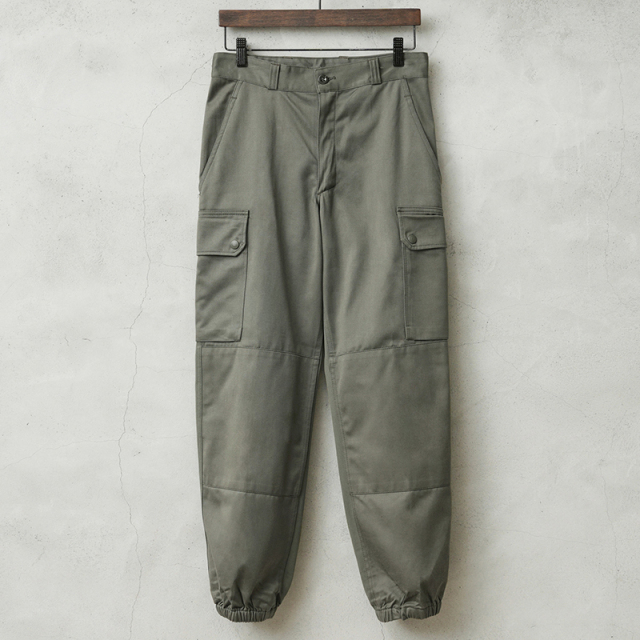 実物 新品 デッドストック フランス軍 F-2 カーゴパンツ OD【キャンペーン対象外】【I】ミリタリー