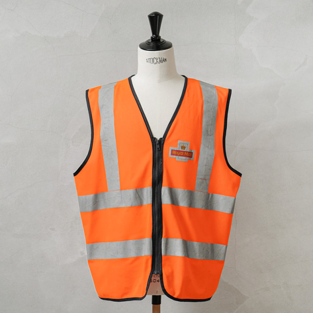☆今だけ15%OFF☆実物 USED イギリス ROYAL MAIL ロイヤルメール Hi Vis Gilet ハイビズ ジレ ベスト ジッパータイプ【キャンペーン対象外】【I】ミリタリー
