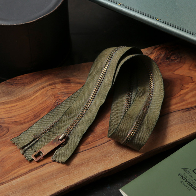 【即日出荷対応】【ネコポス便対応】デッドストック 1960～80年代 ヴィンテージ ブラスジッパー OD【キャンペーン対象外】【T】