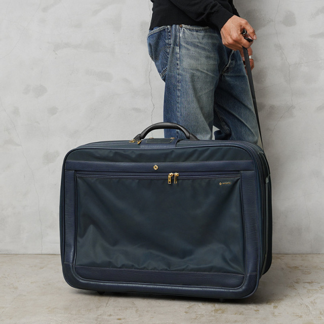 実物 USED イタリア軍 Samsonite社製 キャリーケース / スーツケース【キャンペーン対象外】【I】［北海道沖縄離島配送不可］【K】ミリタリー