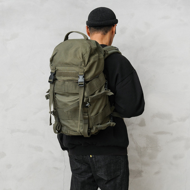 ☆今だけ15%OFF☆実物 USED オーストリア軍 KAZ 03 バックパック SMALL【キャンペーン対象外】【I】ミリタリー