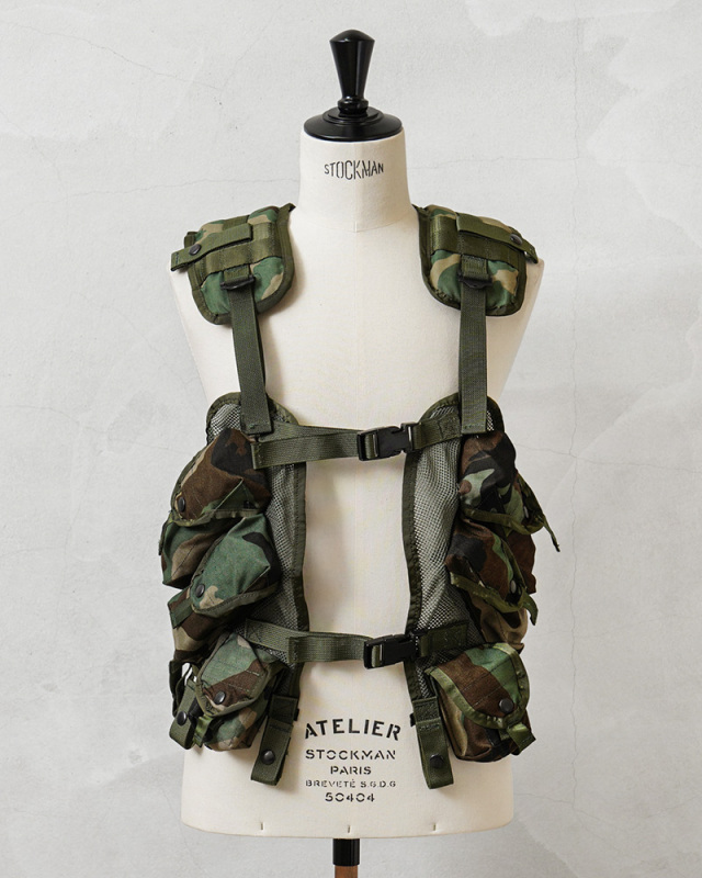 実物米軍タクティカルベストVEST ENHANCED TACTICAL