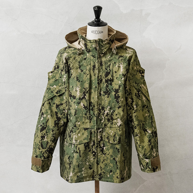 実物 新品 デッドストック 米海軍 NWU GORE-TEXパーカー TYPEIII AOR2【キャンペーン対象外】【I】 ミリタリー