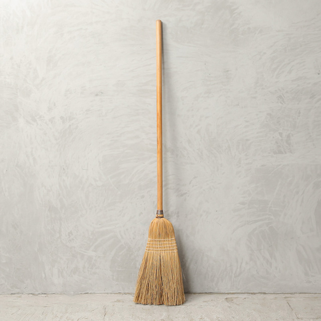 ★割引中15％OFF★USED 米軍放出 長柄 コーンファイバー アメリカンほうき WHITE【個別送料】【一部離島配送不可】【キャンペーン対象外】【I】