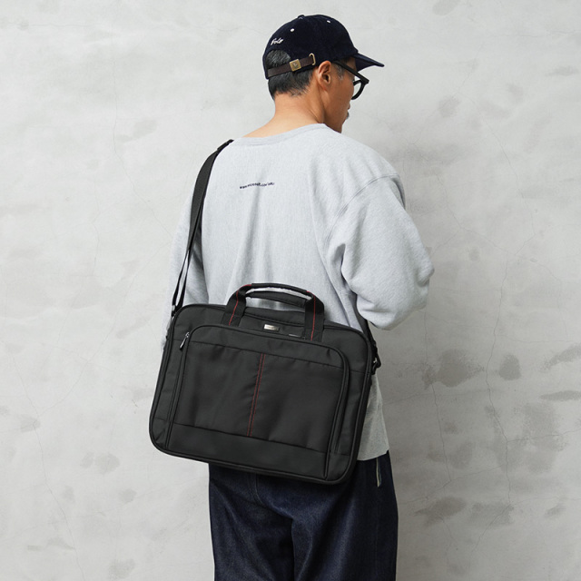 新品 米軍放出 Targus社製 16インチ PC用 ラップトップケース RED【キャンペーン対象外】【I】