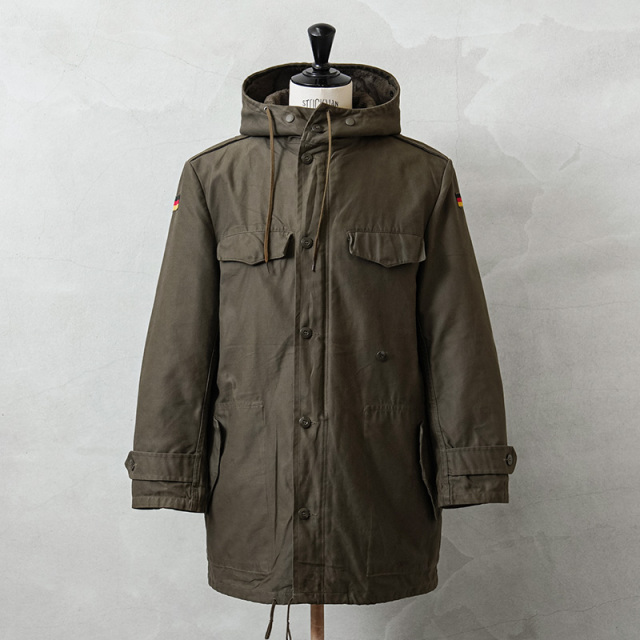 実物 USED ドイツ軍 ボアライニング フィールドパーカー OD CUSTOMIZED（ワッペン、刺繍、ステンシル）【キャンペーン対象外】【I】