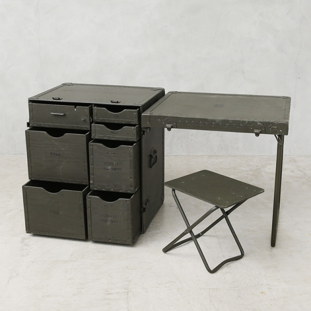 実物 USED 米軍 U.S.ARMY 米陸軍 フィールドデスク 中隊デスク BIT BIG（奥行長め）【キャンペーン対象外】【I】【K】【一部離島配送不可】