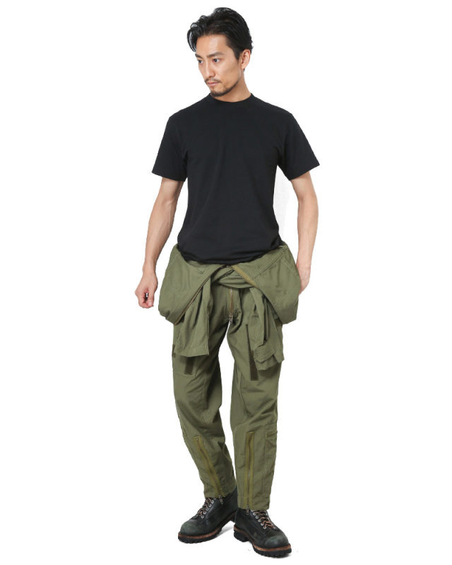 ミリタリーカバーオール TOP GANスーツ（本物放出品）size 40R MILITARY 実物 USED ドイツ軍 BW パイロットフライトスーツ