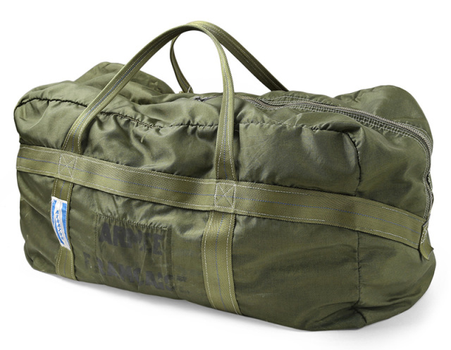 希少 実物 フランス軍 AIR FORCE PARATROOPER パラシュートバッグ USED  