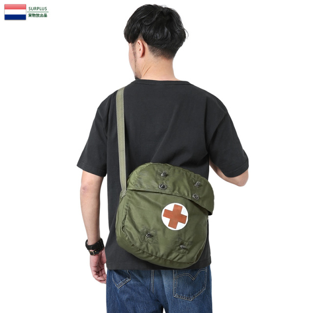 実物 新品 オランダ軍 ファーストエイド メディカル ショルダーバッグ レッドクロス【キャンペーン対象外】【T】ミリタリー