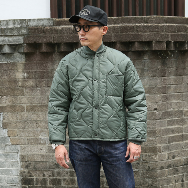 デッドストック 米軍 U.S.AIR FORCE CWU-9/P キルティングライナー  