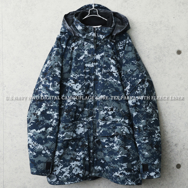 実物 USED 米軍 U.S.NAVY ECWCS GEN2 NWU デジタルカモ GORE-TEX パーカー フリースライナー付き【キャンペーン対象外】 軍服 ミリタリーファッション【T】