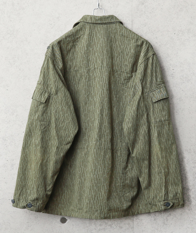 USED 東ドイツ軍 レインドロップカモ フィールドジャケット サイド 