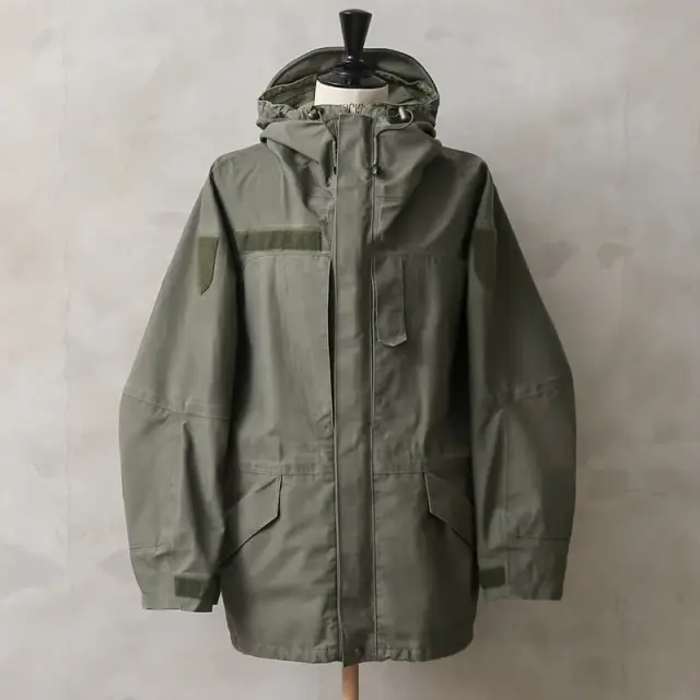 実物 USED オーストリア軍 アルパイン GORE-TEX フィールドパーカ【キャンペーン対象外】【I】ミリタリー 古着