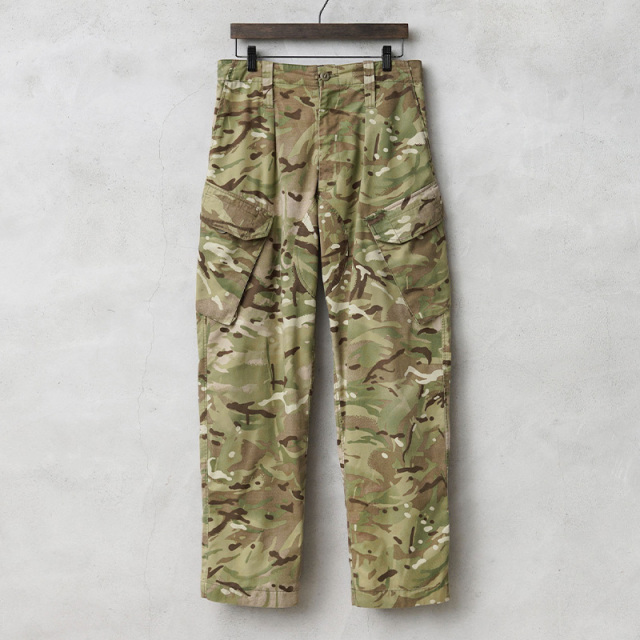 ☆今だけ15%OFF☆実物 USED イギリス軍 MTP コンバット カーゴパンツ スラントポケット アジャスターなし【キャンペーン対象外】【I】ミリタリーファッション 軍服
