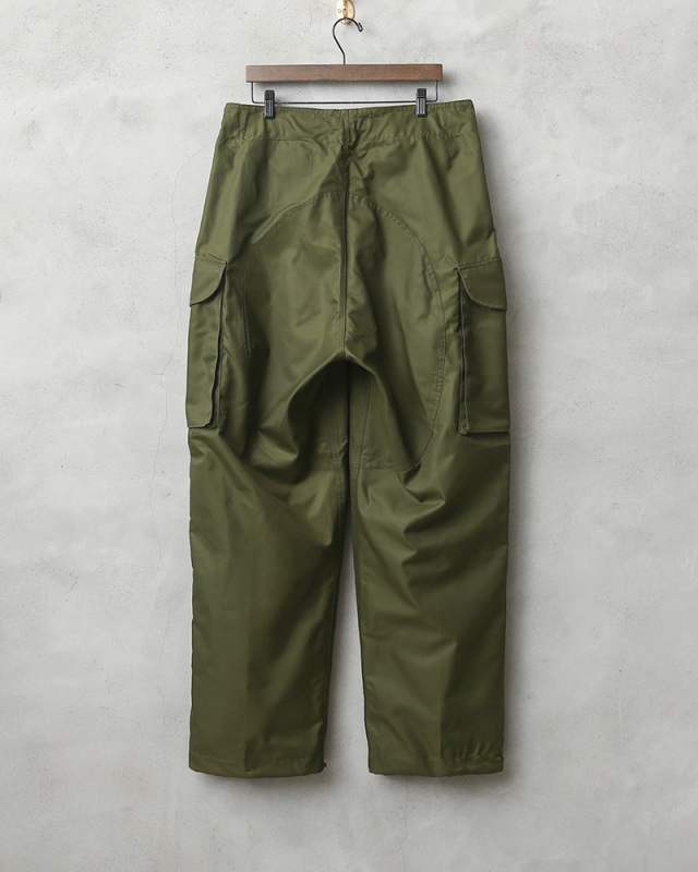 WAIPER.inc 実物 カナダ軍 ECW WINDPROOF オーバーパンツ サイド