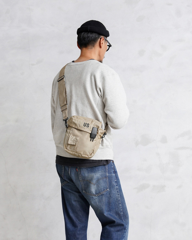 実物 新品 デッドストック 米軍 2QT ウォーターキャンティーンカバー 