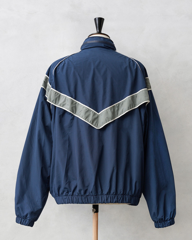 実物 USED 米軍 U.S.AIR FORCE PTU ジャケット NAVY フード付き 