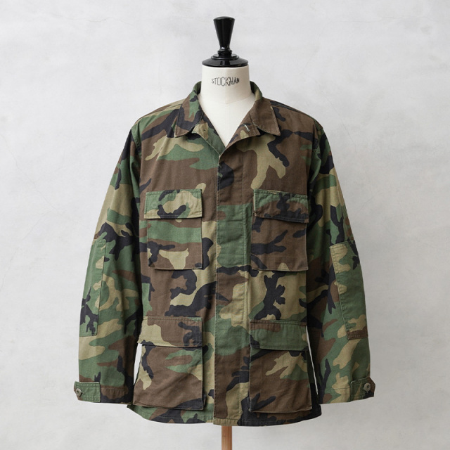 ☆今だけ15%OFF☆実物 新品 デッドストック 米軍 BDU WOODLAND CAMO ジャケット 中期型 ノンリップ【キャンペーン対象外】【I】ミリタリー