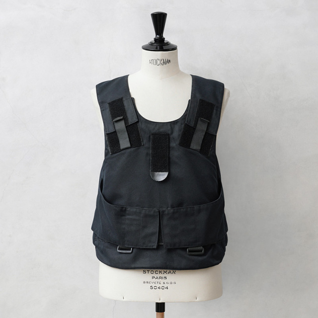 実物 USED イタリア軍 国家憲兵隊 カラビニエリ ボディアーマーベスト【キャンペーン対象外】【I】ミリタリー