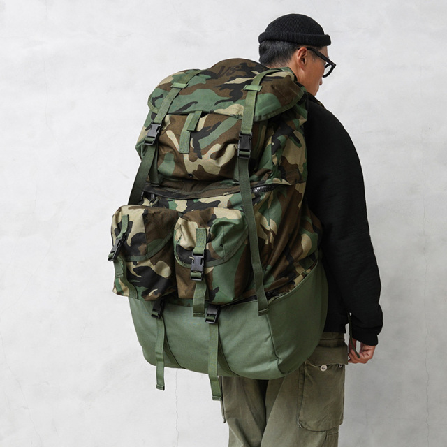 ☆今だけ15%OFF☆実物 新品 デッドストック 米軍 MCCEB EQUIPMENT バックパック ウッドランド迷彩【キャンペーン対象外】【I】ミリタリー