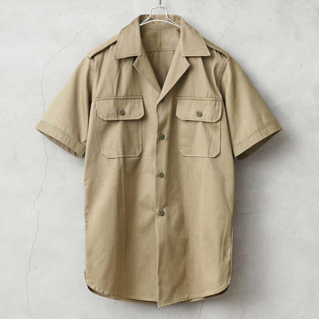 実物 新品 デッドストック ギリシャ軍 ショートスリーブ チノシャツ カーキ【キャンペーン対象外】【I】ミリタリー