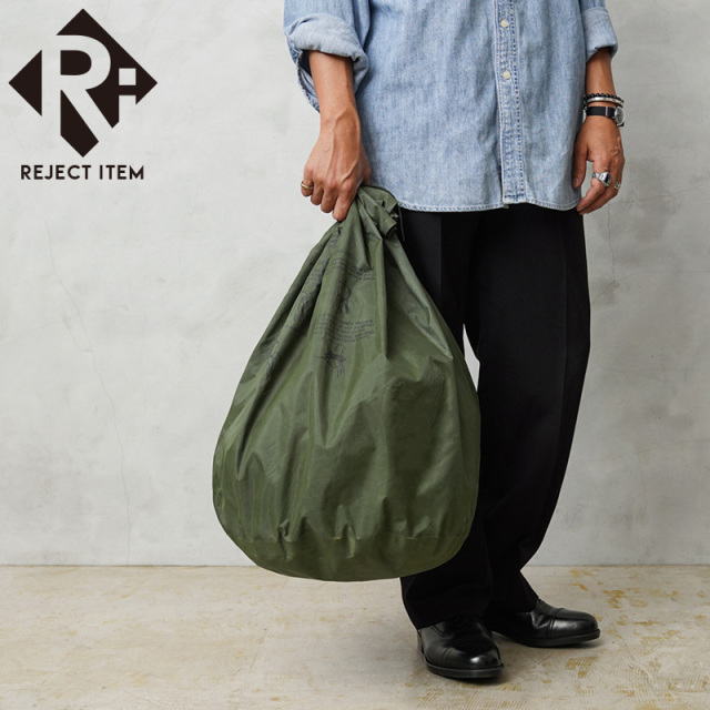リジェクト 訳あり品 実物 USED 米軍 WATERPROOF CLOTHING BAG（クロージング バッグ）ラバーライニング / ドライバッグ【キャンペーン対象外】【I】 ミリタリー