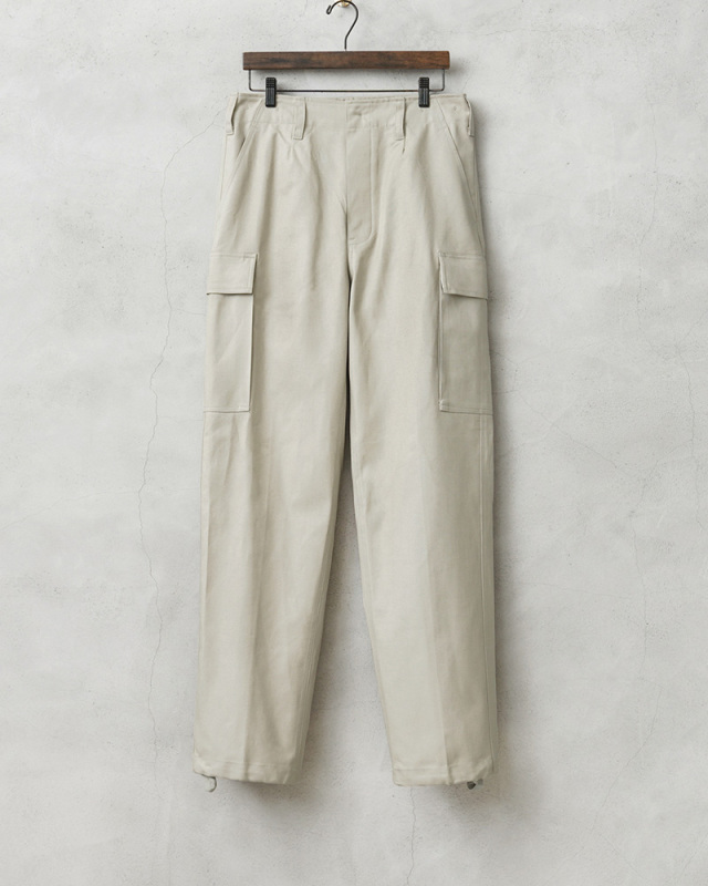 【レア】AUBERGE DM BOUCHER モールスキン ワーク パンツ 40 レア】AUBERGE DM BOUCHER モールスキン ワーク パンツ 40
