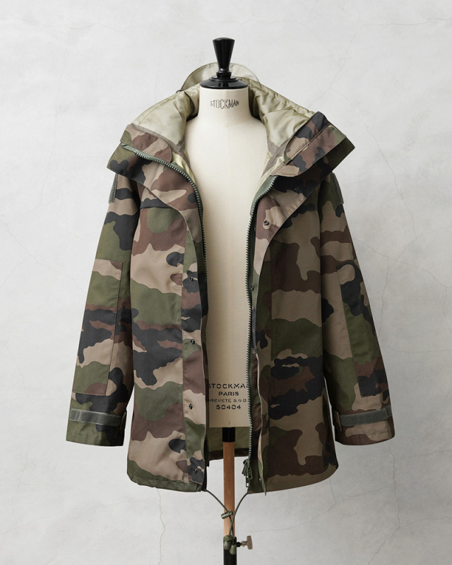 フランス軍 CCE CAMO WATERPROOF フィールドパーカ 4ポケット 楽天市場】実物 新品 デッドストック フランス軍 CCE CAMO