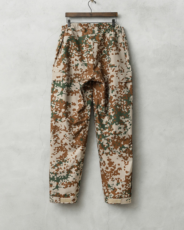 デッドストック新品未使用フランス軍 デザートカモ ポンチョテント 2枚セット デッドストック新品未使用フランス軍 デザートカモ ポンチョ