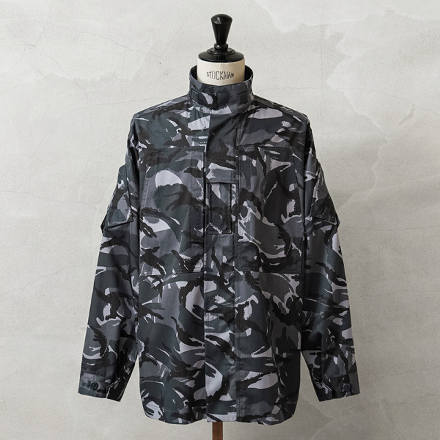 実物 新品 デッドストック イギリス軍 ROYAL NAVY OPFOR コンバット ジャケット ブルーDPMカモ【キャンペーン対象外】【I】 ミリタリー