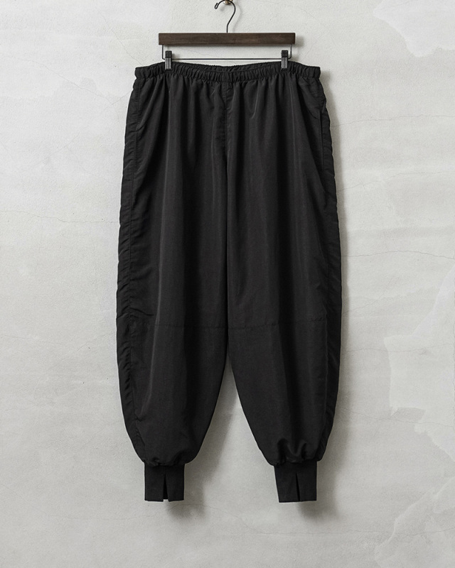 US 三軒茶屋 イージーパンツ ブラック 有刺鉄線柄 US三軒茶屋にて購入 有刺