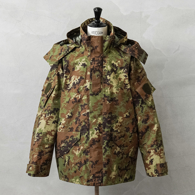 ★割引中15％OFF★実物 新品 デッドストック イタリア軍 ALL-WEATHER WATERPROOF フィールドパーカー ベジタトカモ【HARD TYPE】【キャンペーン対象外】【I】