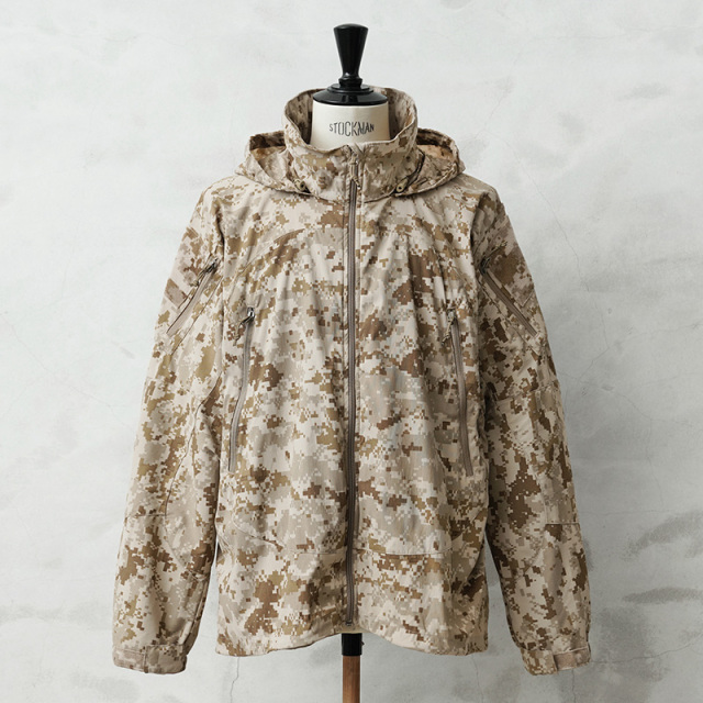 実物 新品 デッドストック 米軍 PTG MRS LEVEL5 ソフトシェル ジャケット AOR1 DESERT【キャンペーン対象外】【T】ミリタリー