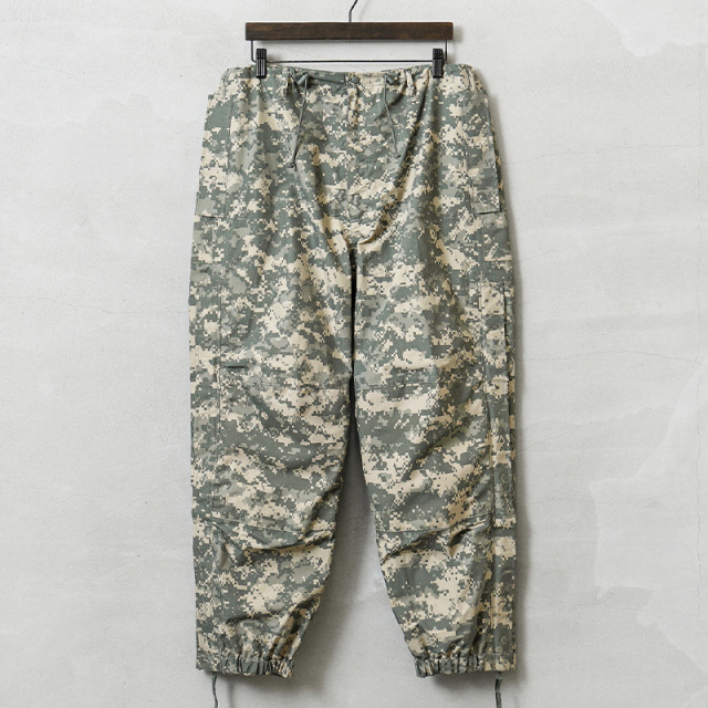 実物 新品 デッドストック 米軍 ECWCS Gen3 LEVEL6 GORE-TEX パンツ ACU（UCP）【キャンペーン対象外】【I】ミリタリー
