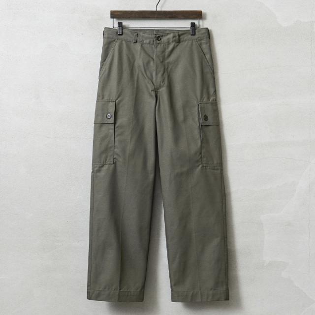 実物 新品 デッドストック オランダ軍 AIR FORCE カーゴパンツ【キャンペーン対象外】【I】ミリタリー