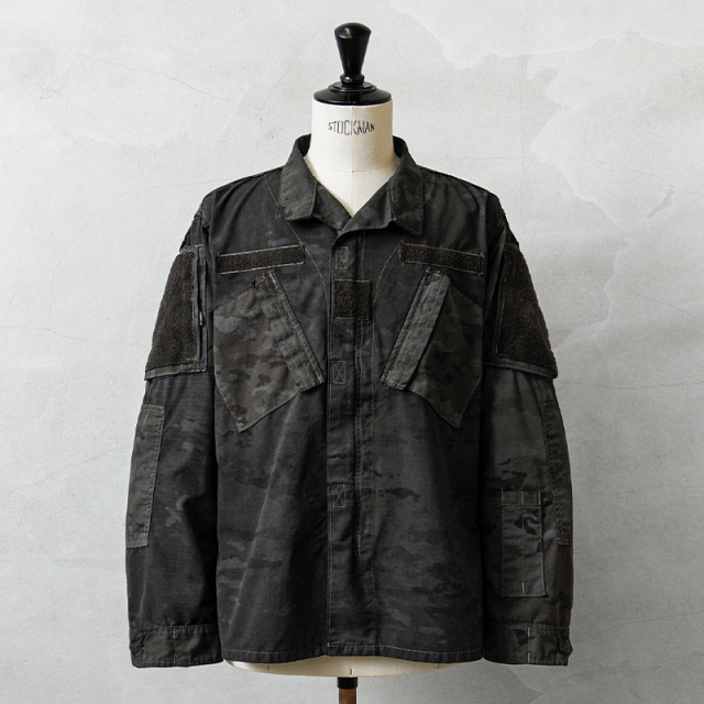 実物 USED 米軍 COMBAT ジャケット OCP スコーピオンW2 コットンナイロン BLACK染め バイカラー【キャンペーン対象外】【I】