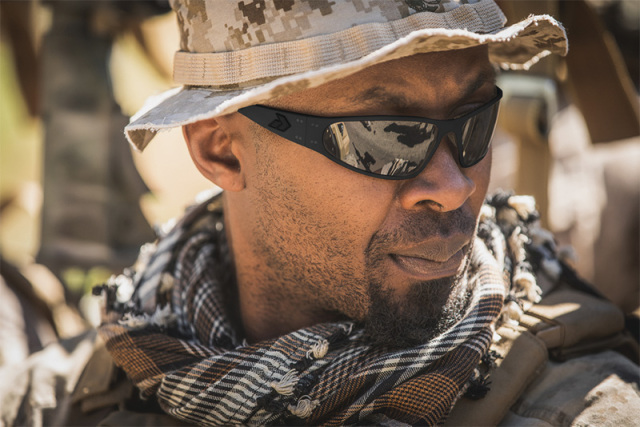 GATORZ ゲイターズ WRAPTOR ラプター サングラス ミリタリーファッション 