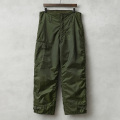実物 USED 米軍 U.S.NAVY EXTREME COLD WEATHER IMPERMEABLE デッキパンツ【キャンペーン対象外】【I】ミリタリー