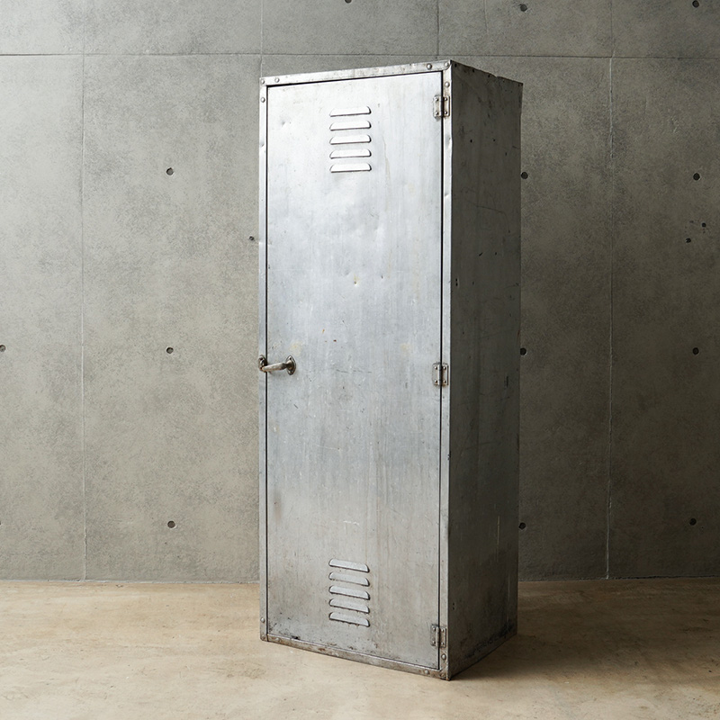 1940s US NAVY ALUMINUM SINGLE LOCKER ヴィンテージ アルミ シングルロッカー【8】【T】【キャンペーン対象外】