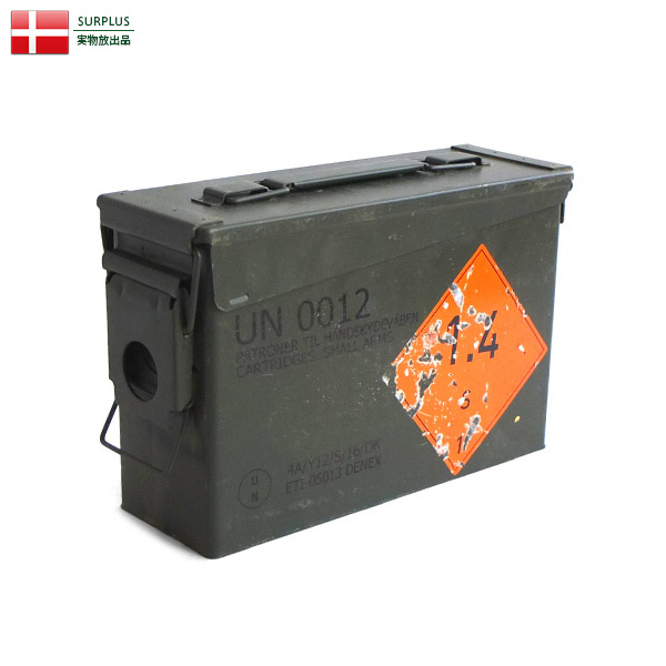 実物 USED デンマーク軍 SMALL AMMO CAN アンモボックス ミリタリー 軍放出品 弾薬箱【キャンペーン対象外】【T】