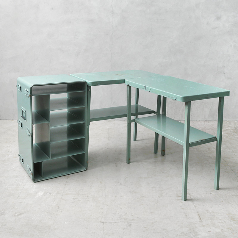 実物 USED 米軍 G.I. MEDICAL INSTRUMENT ステーションデスク タイプ3【キャンペーン対象外】【I】ミリタリー［北海道沖縄離島配送不可］【K】