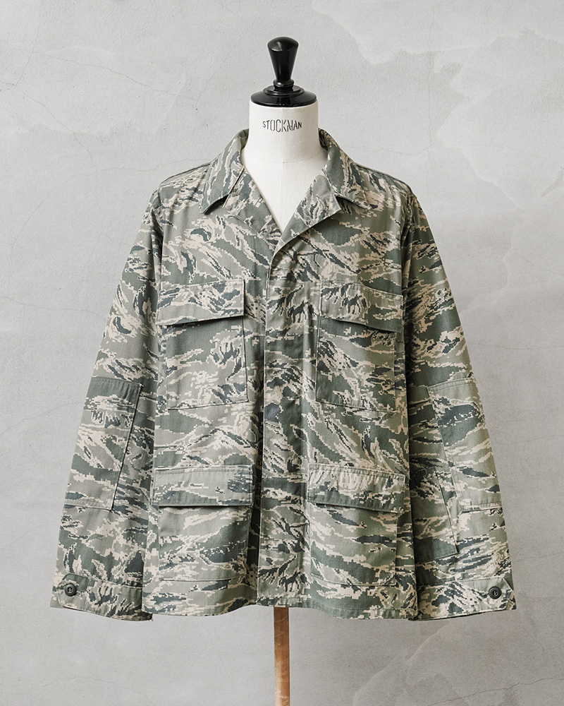 【米軍実物】02年会計 USAF アメリカ空軍 ユーティリティジャケット 短丈 実物 USED 米空軍 U.S.A.F ABU ユーティリティ ジャケット
