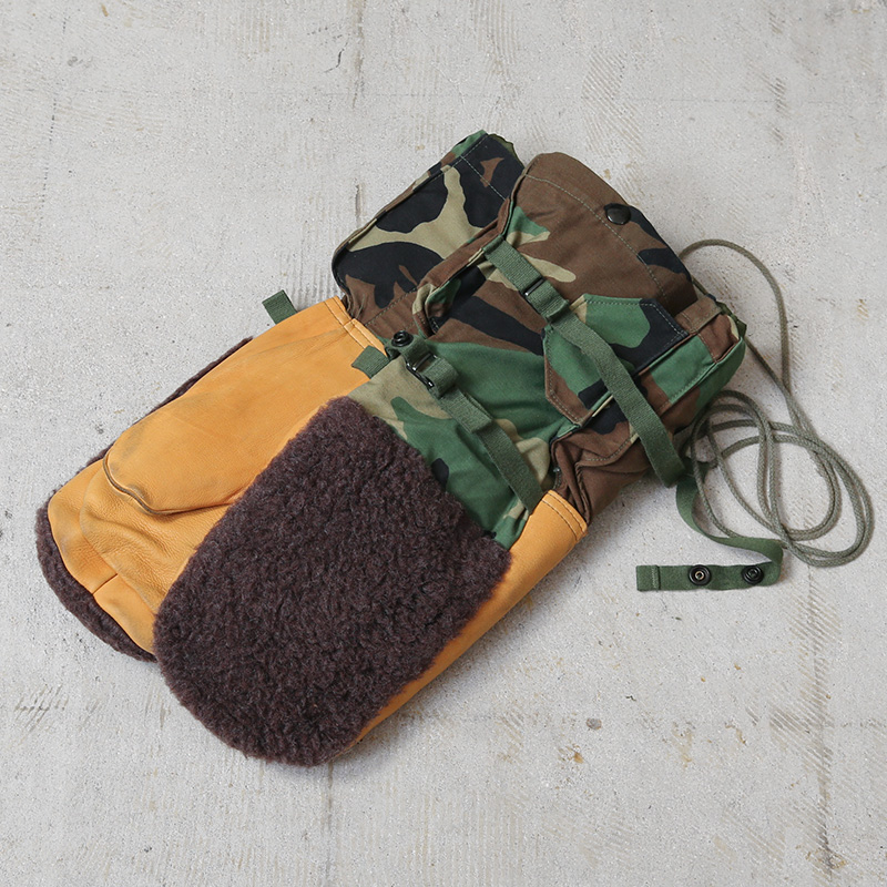 実物 USED 米軍 EXTREME COLD WEATHER ミトングローブ ライナーセット WOODLAND【キャンペーン対象外】【I】ミリタリー