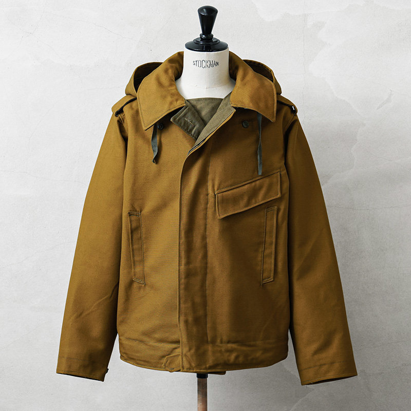 実物 新品 デッドストック ロシア軍（旧ソ連軍）タンカースジャケット カーキ 裾ホック【キャンペーン対象外】【I】ミリタリー