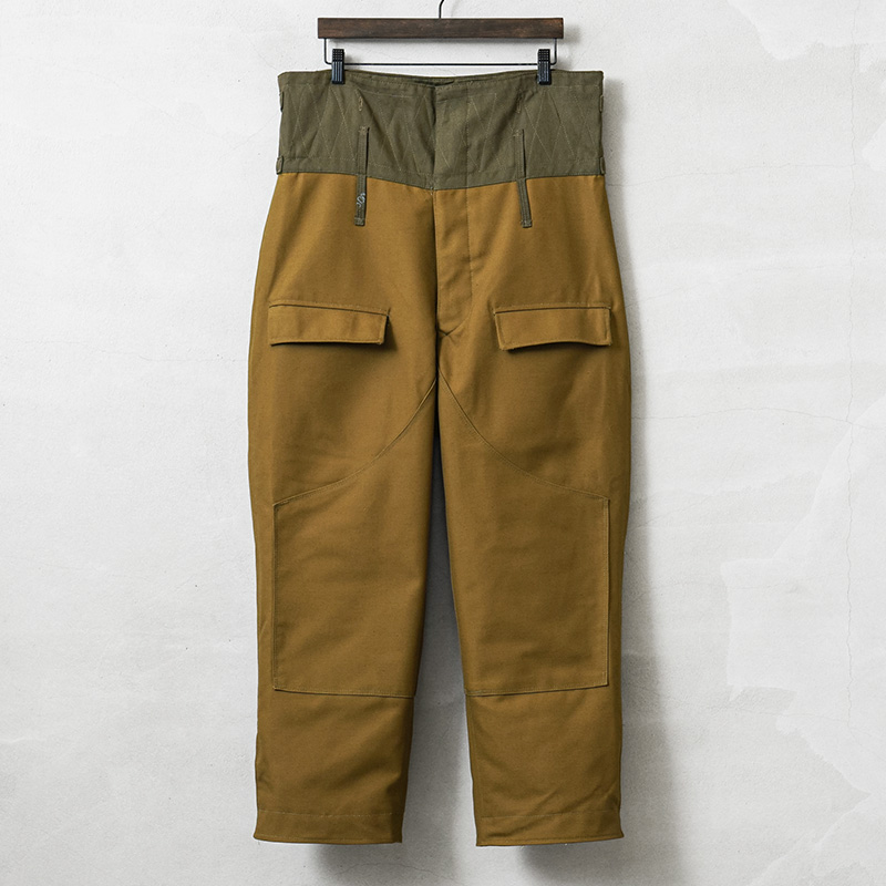 実物 新品 デッドストック ロシア軍（旧ソ連軍）タンカースパンツ カーキ【キャンペーン対象外】【I】ミリタリー