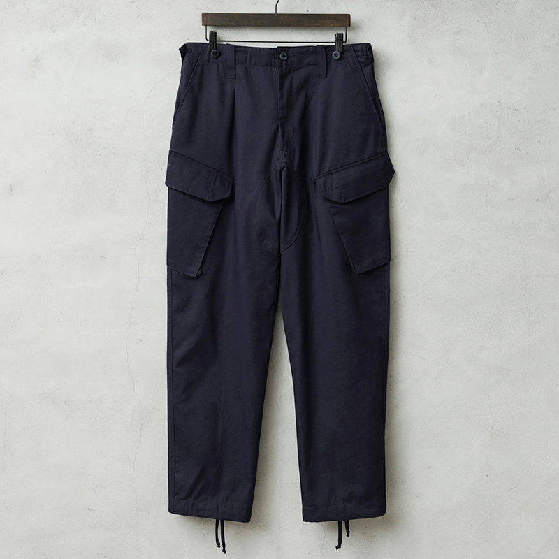 希少 実物 新品 デッドストック イギリス軍 ROYAL NAVY COMBAT カーゴパンツ スラントポケット【キャンペーン対象外】【I】ミリタリー